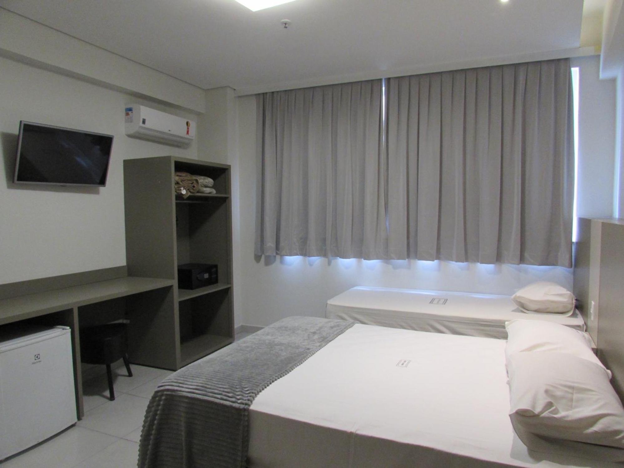 Hotel Urbis A 10 Minutos Rua 25 De Marco, Bras,Bom Retiro,A 2 Minutos Do Mirante Sampa Sky Сан-Пауло Экстерьер фото