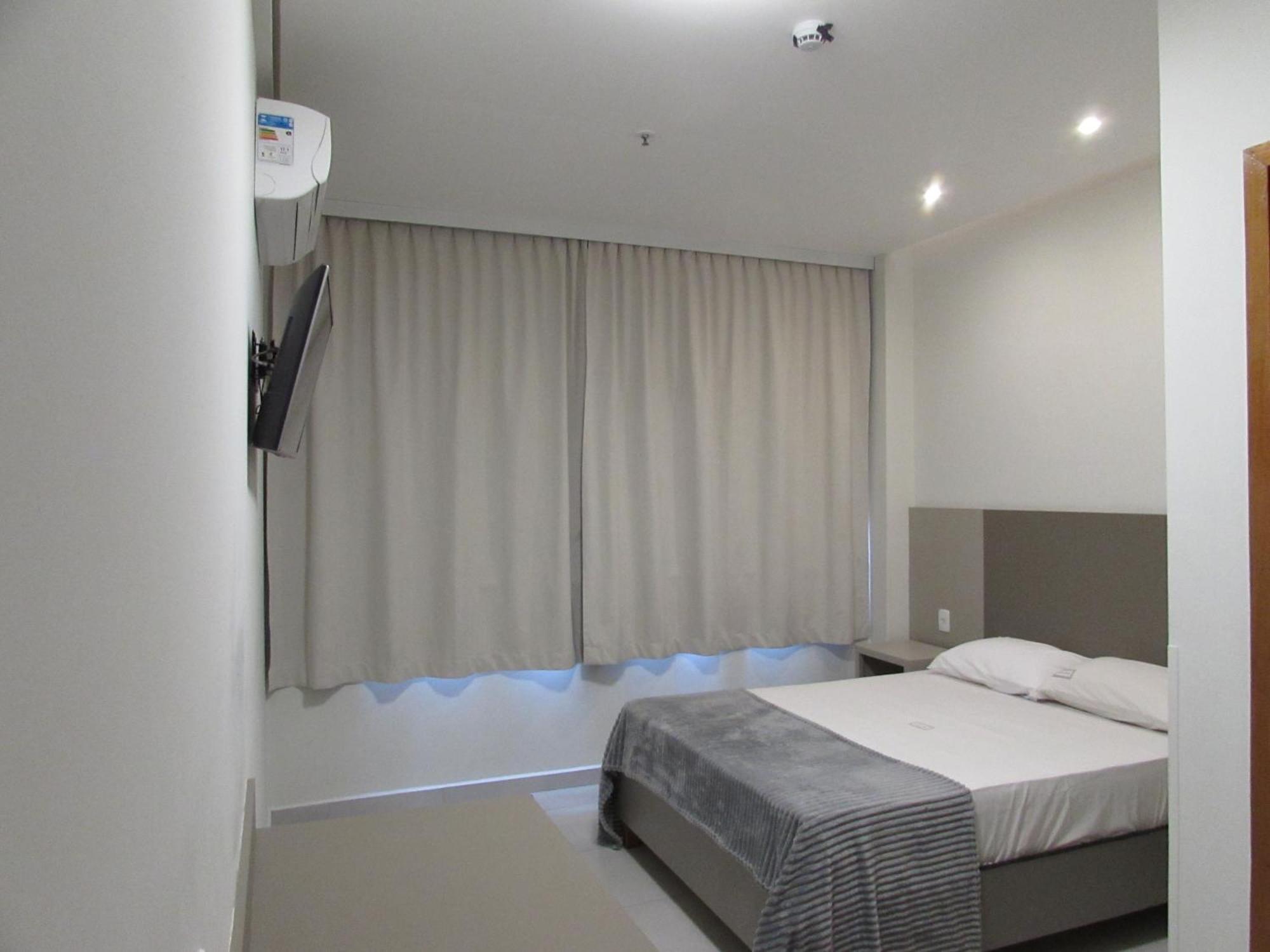 Hotel Urbis A 10 Minutos Rua 25 De Marco, Bras,Bom Retiro,A 2 Minutos Do Mirante Sampa Sky Сан-Пауло Экстерьер фото