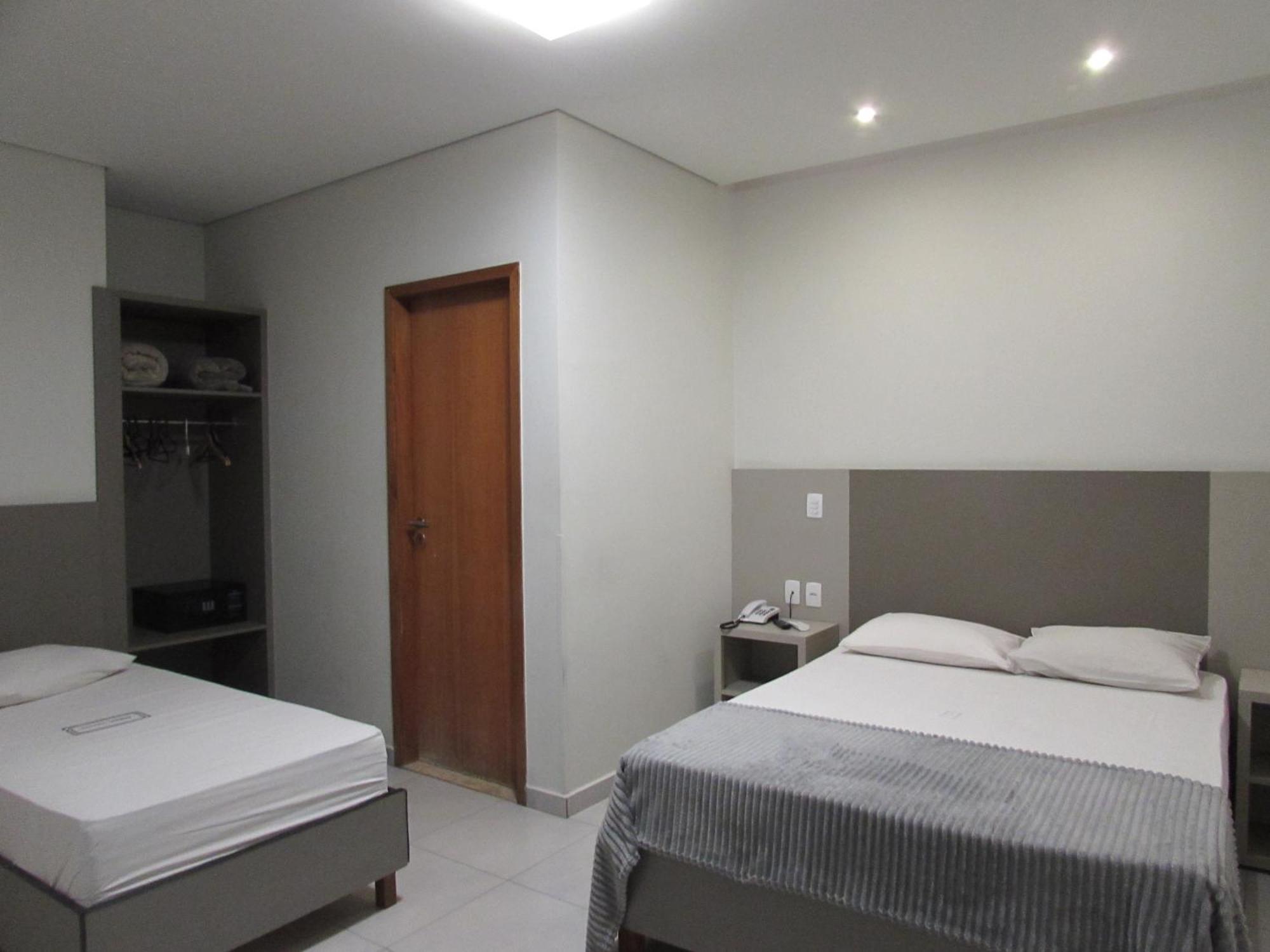 Hotel Urbis A 10 Minutos Rua 25 De Marco, Bras,Bom Retiro,A 2 Minutos Do Mirante Sampa Sky Сан-Пауло Экстерьер фото