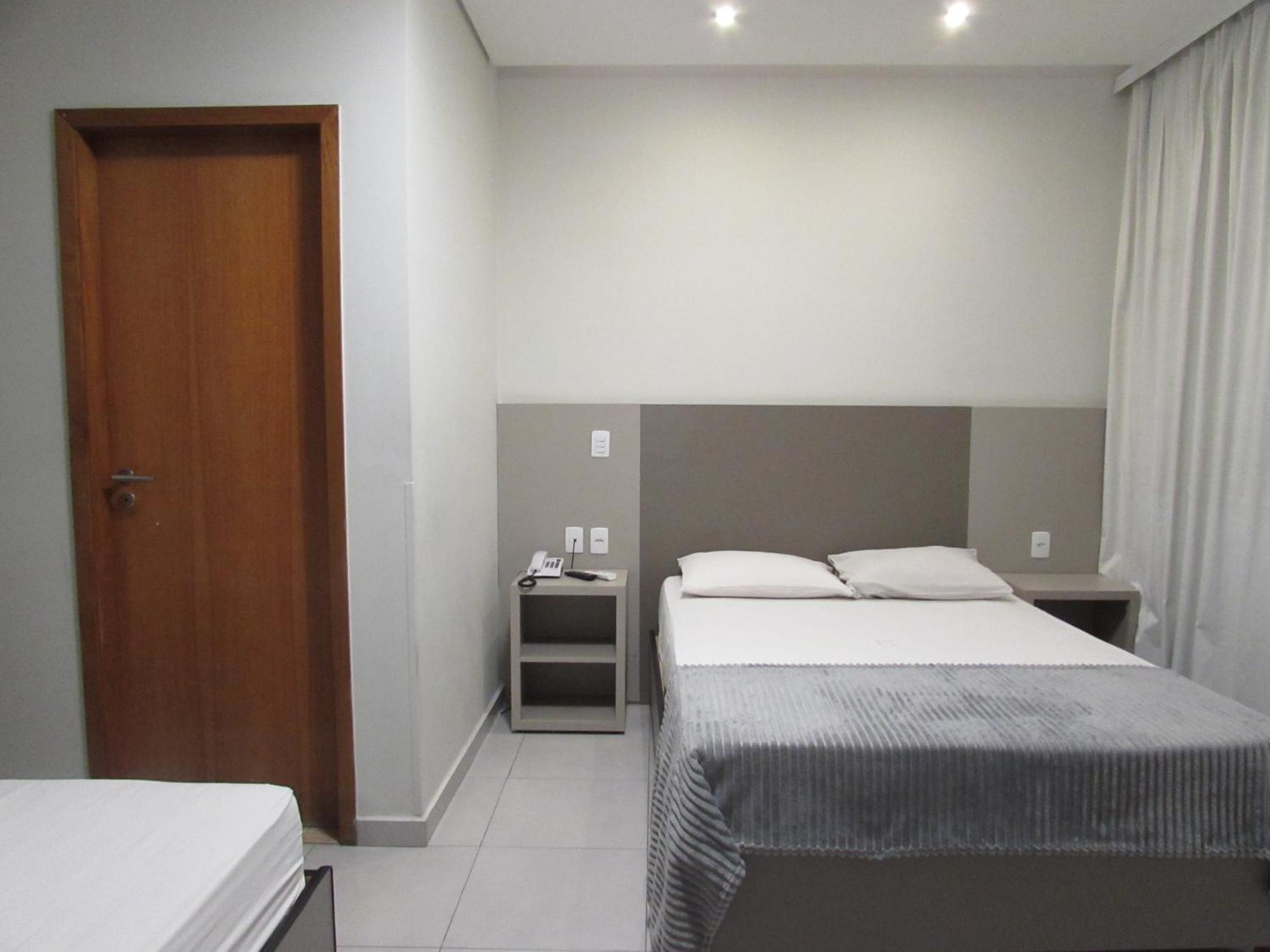 Hotel Urbis A 10 Minutos Rua 25 De Marco, Bras,Bom Retiro,A 2 Minutos Do Mirante Sampa Sky Сан-Пауло Экстерьер фото