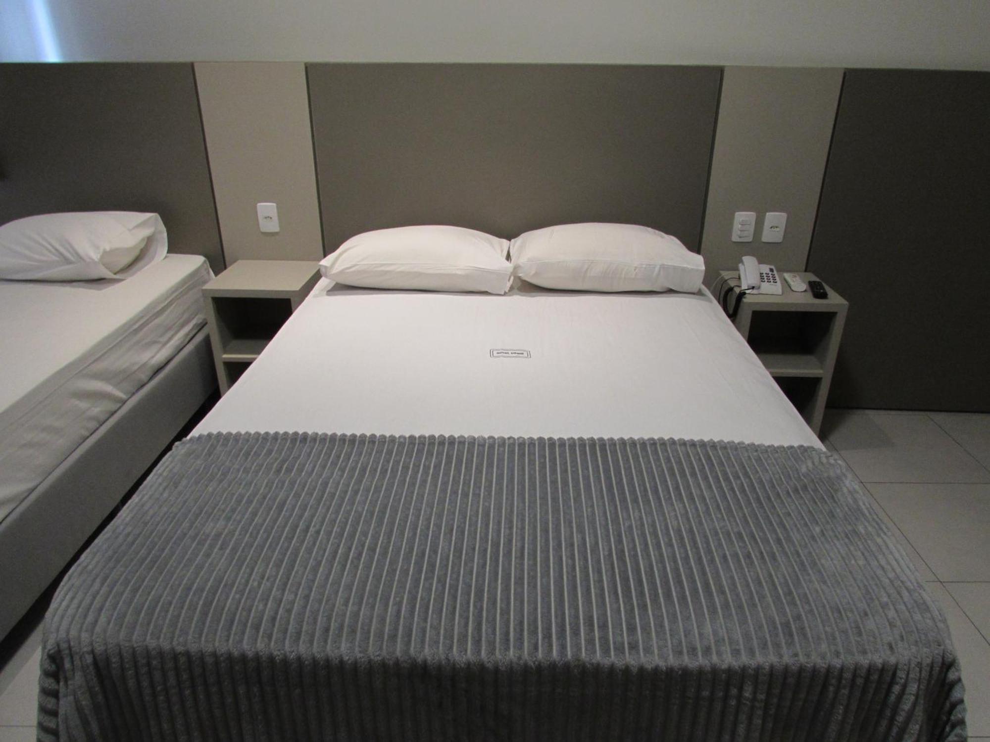 Hotel Urbis A 10 Minutos Rua 25 De Marco, Bras,Bom Retiro,A 2 Minutos Do Mirante Sampa Sky Сан-Пауло Экстерьер фото