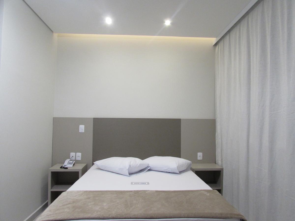 Hotel Urbis A 10 Minutos Rua 25 De Marco, Bras,Bom Retiro,A 2 Minutos Do Mirante Sampa Sky Сан-Пауло Экстерьер фото